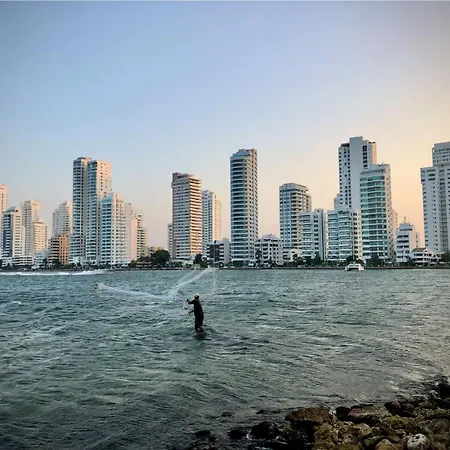 Hermoso Vista Al Mar El Laguito *
