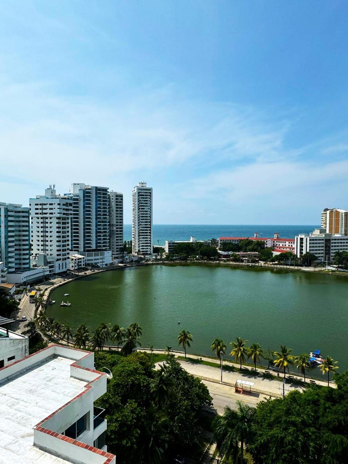 Hermoso Vista Al Mar El Laguito Apartamento *